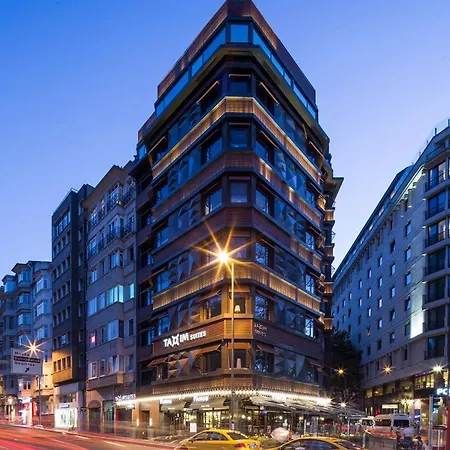 Taxim Residences 4*